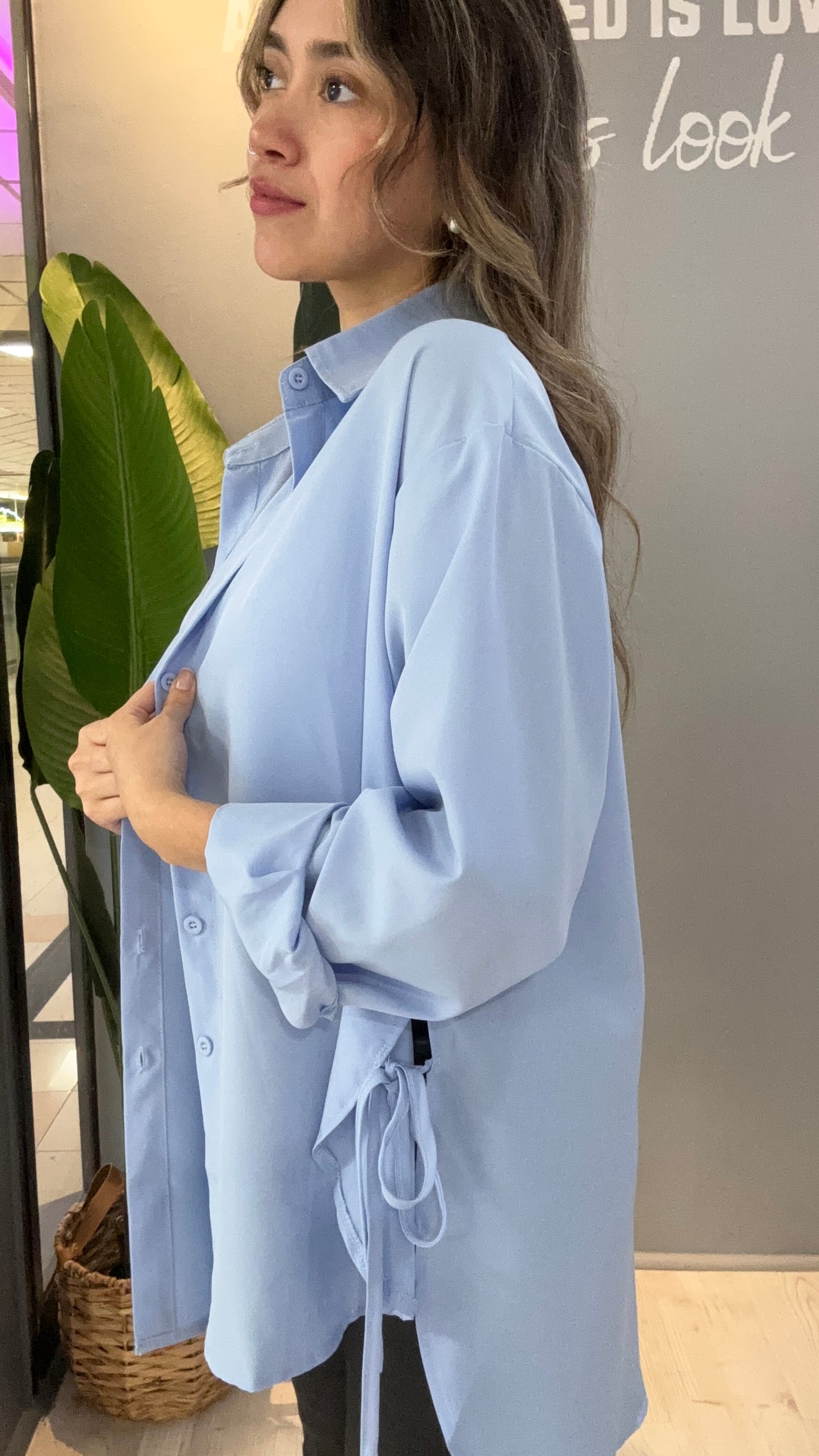 BLUSA OVERSIZE CELESTE