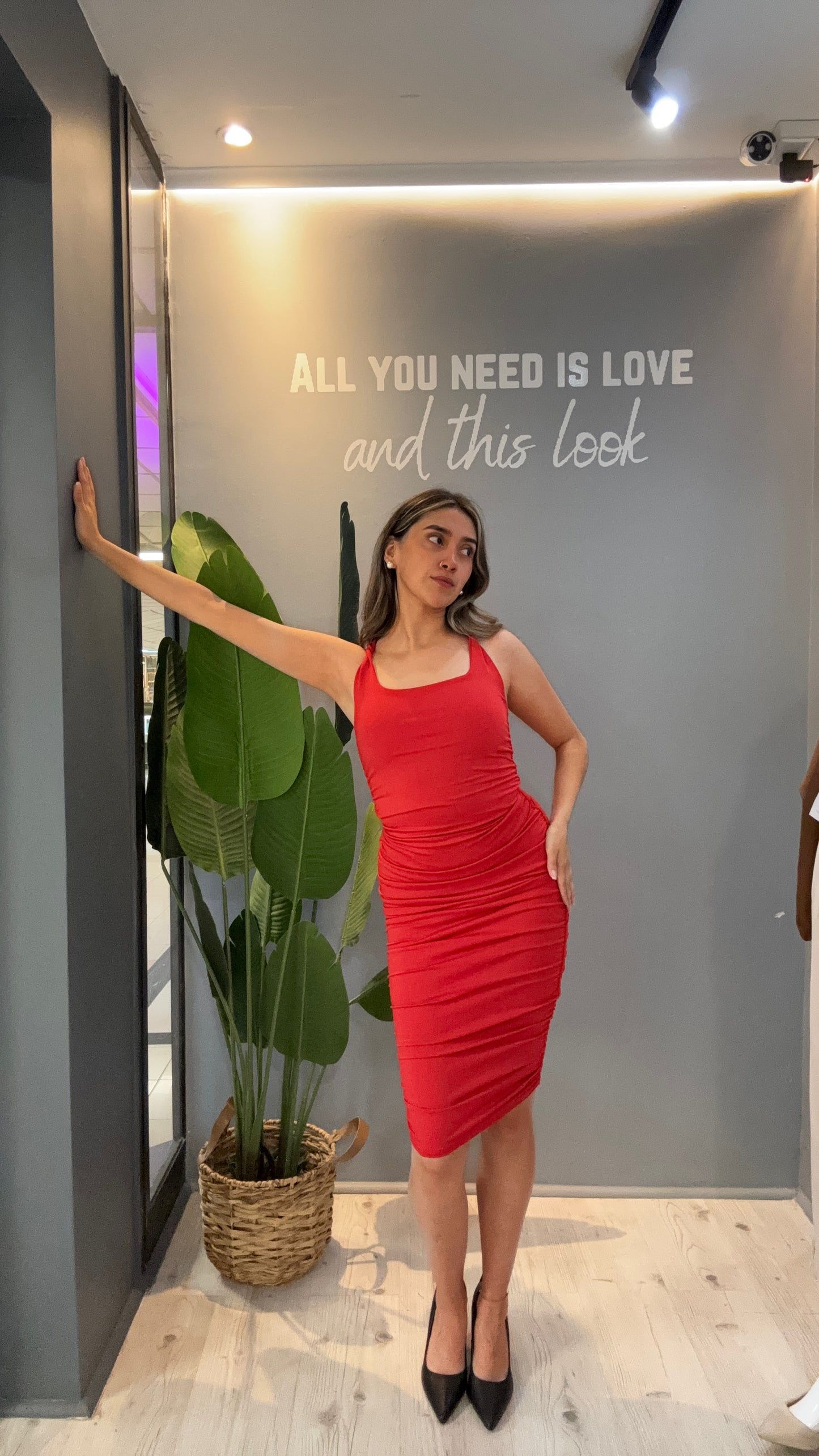VESTIDO MIDI ROJO