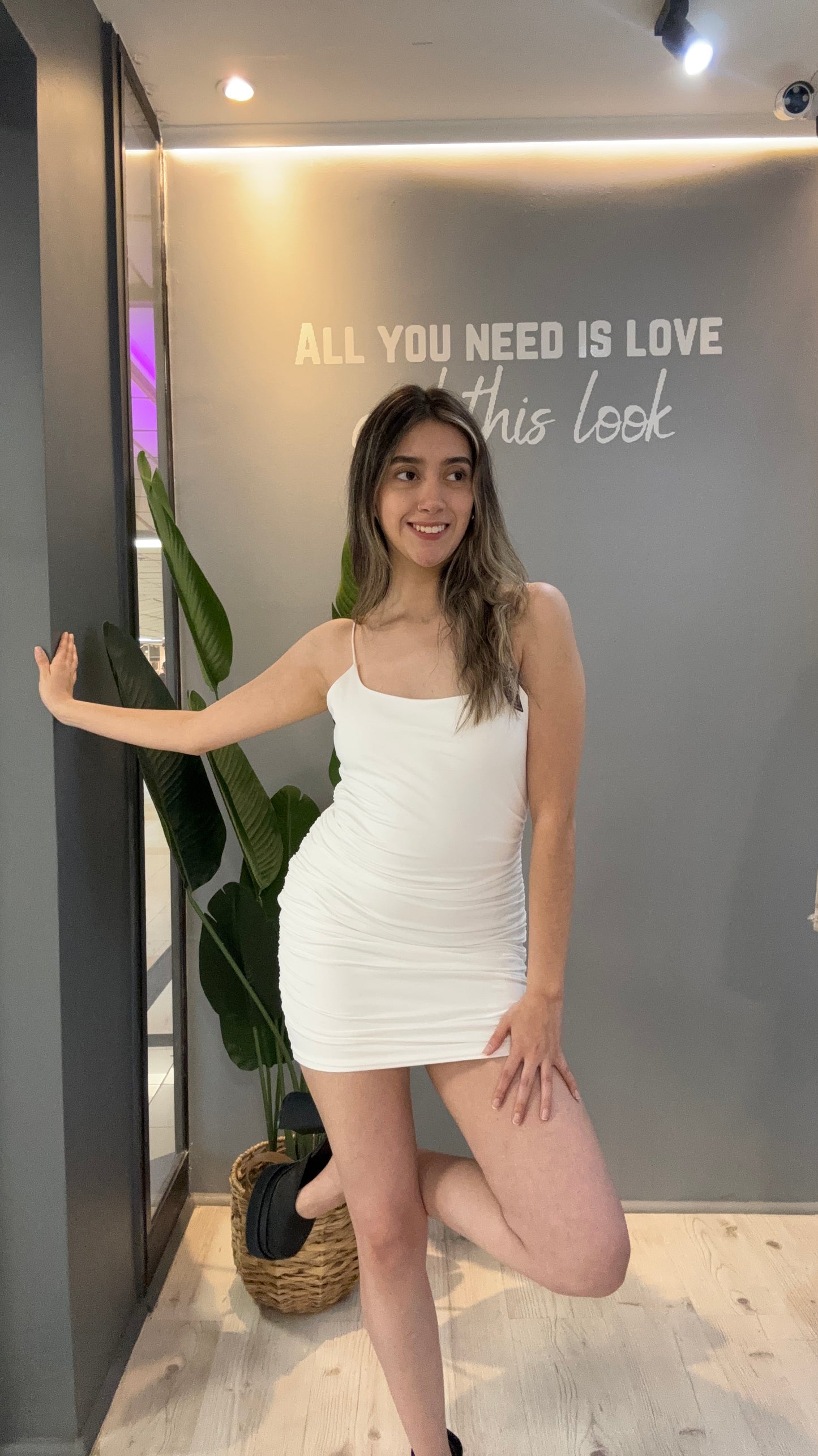 VESTIDO BLANCO BÁSICO