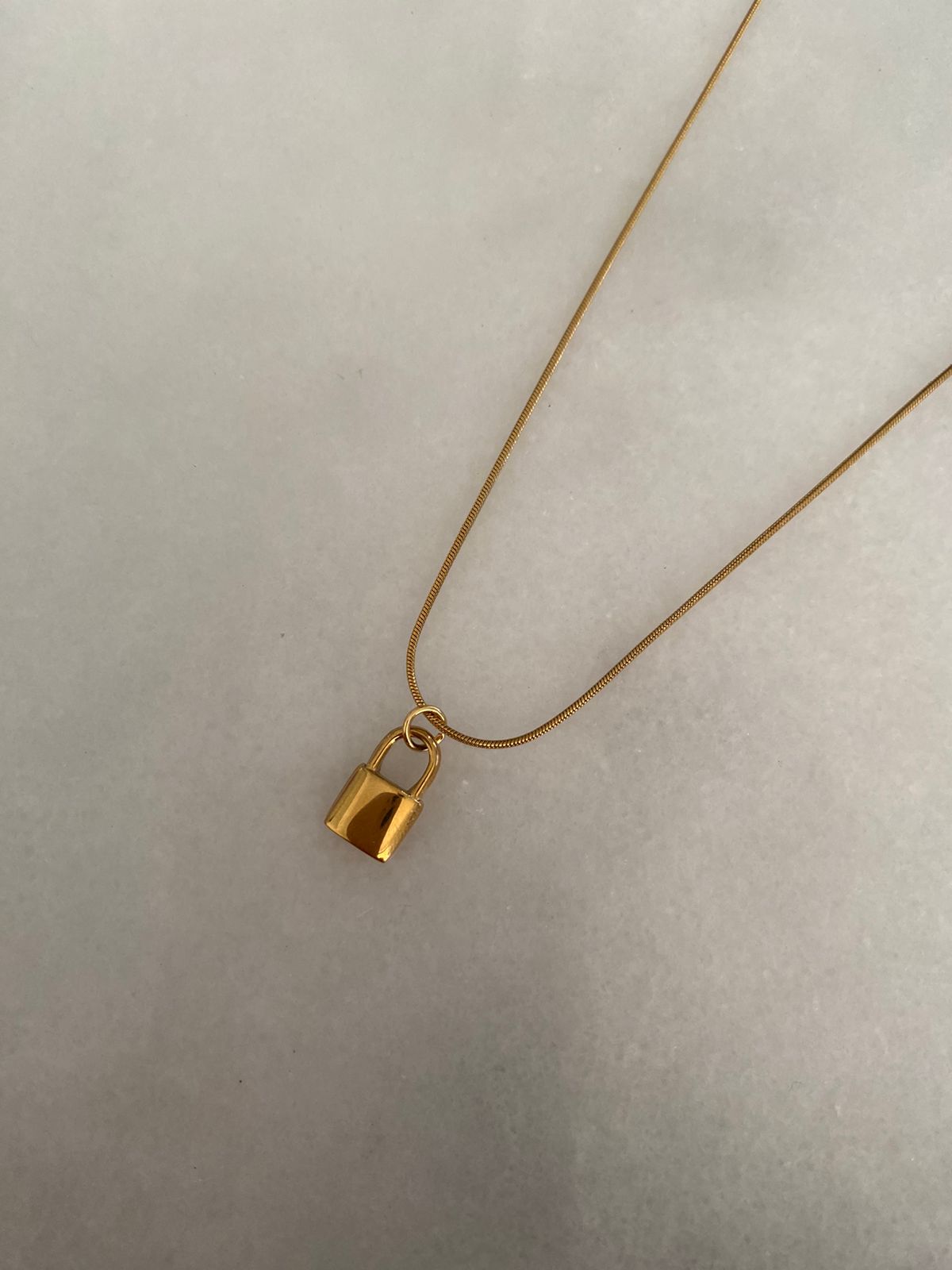 COLLAR CANDADO