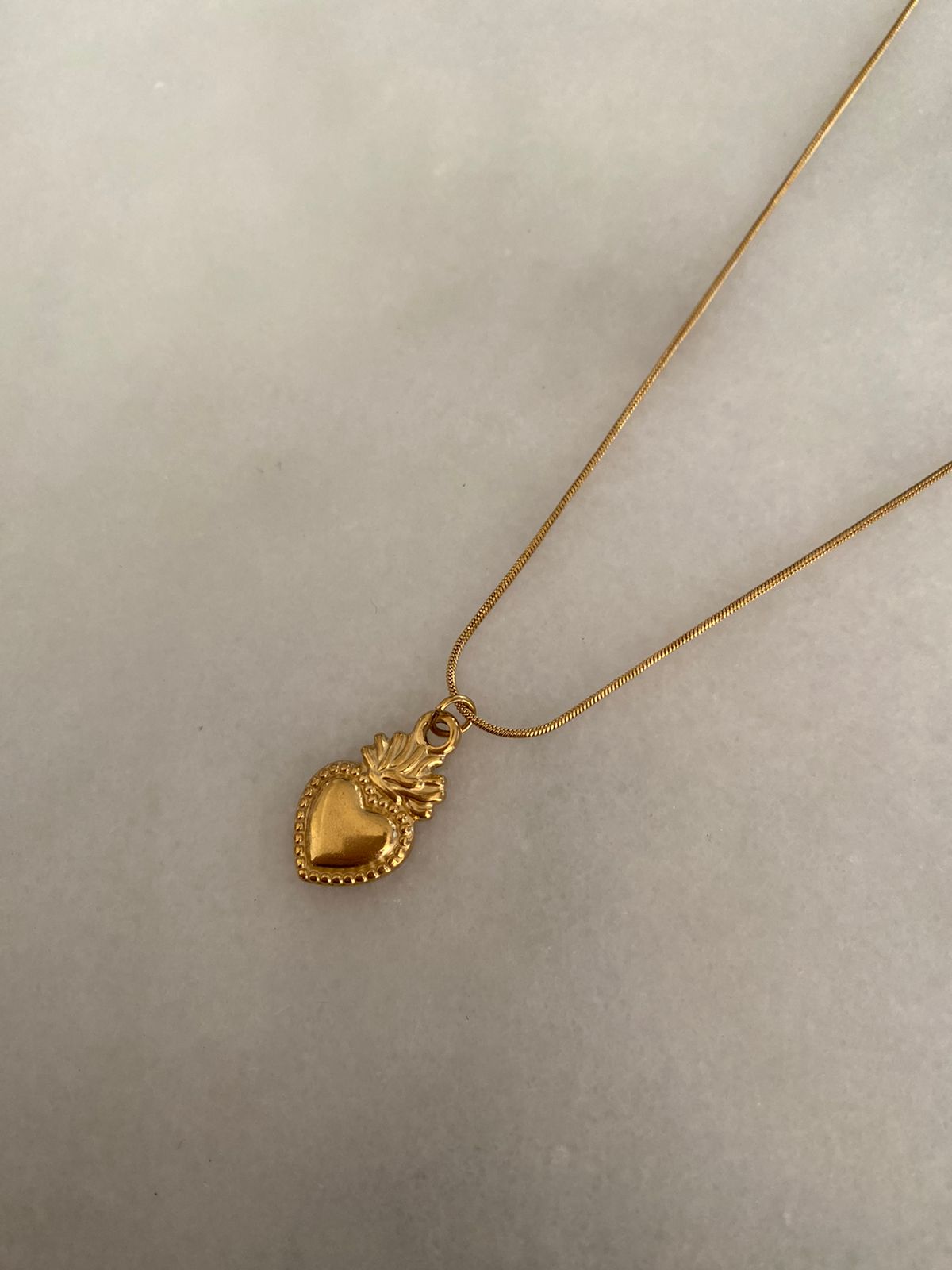 COLLAR FIRE HEART