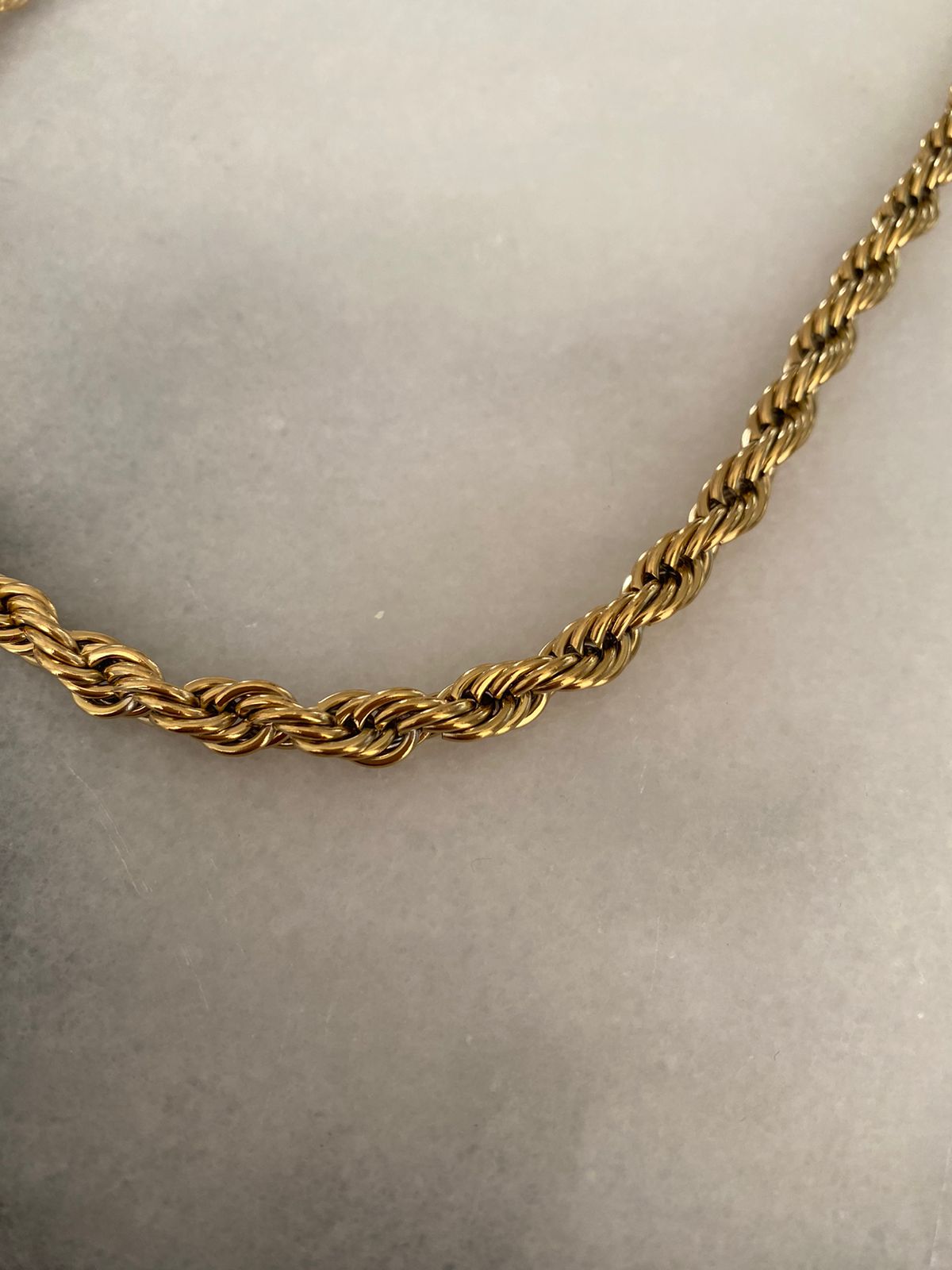 COLLAR MAXI TURBILLON