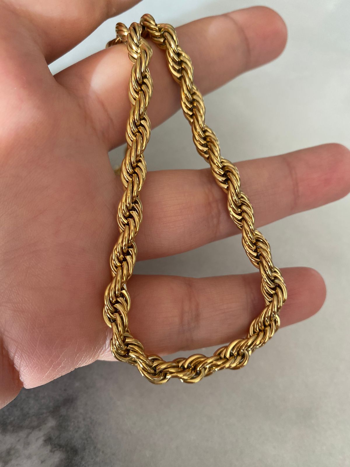 COLLAR MAXI TURBILLON