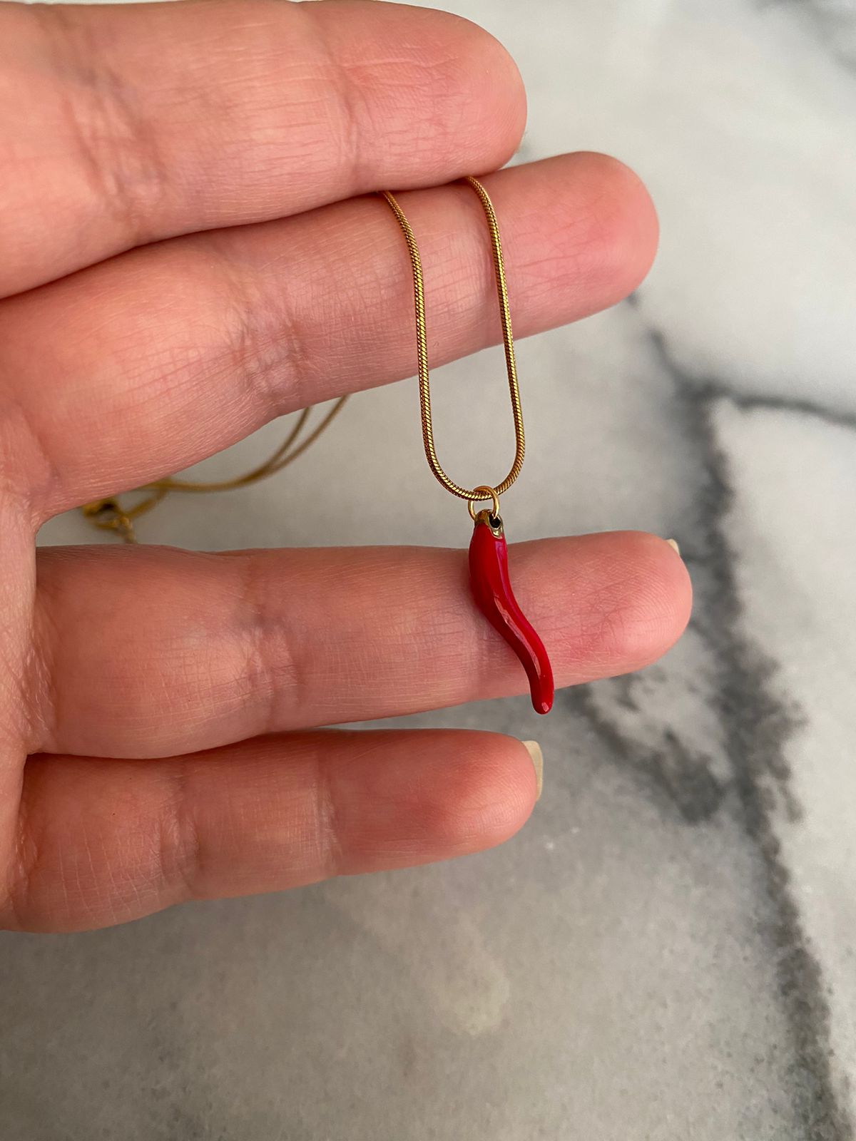 COLLAR SPICY CHILI RED