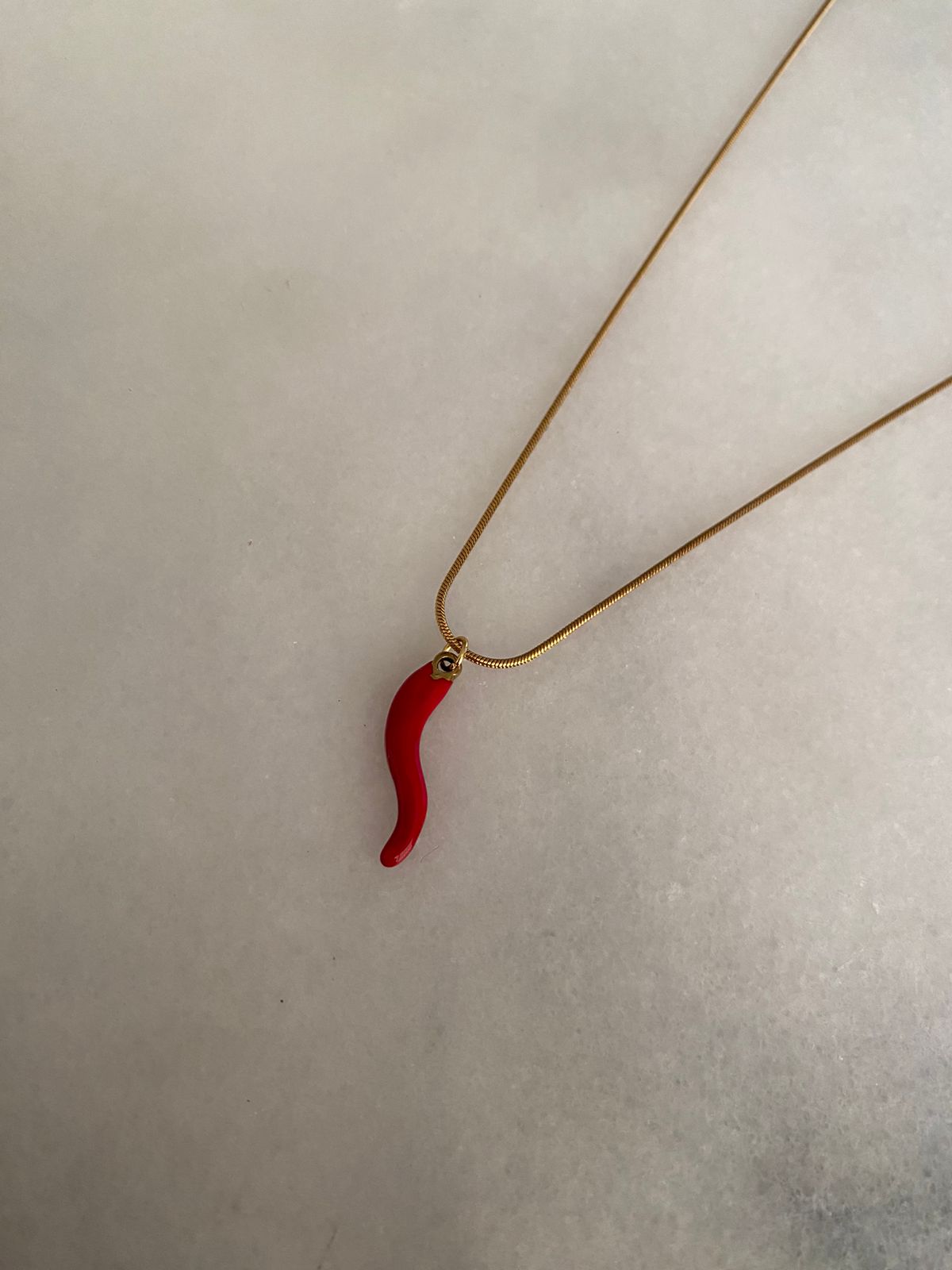 COLLAR SPICY CHILI RED