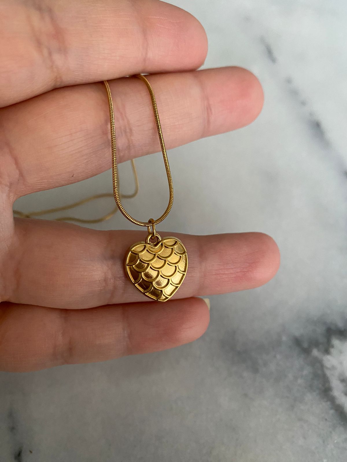COLLAR CORAZÓN SIRENA