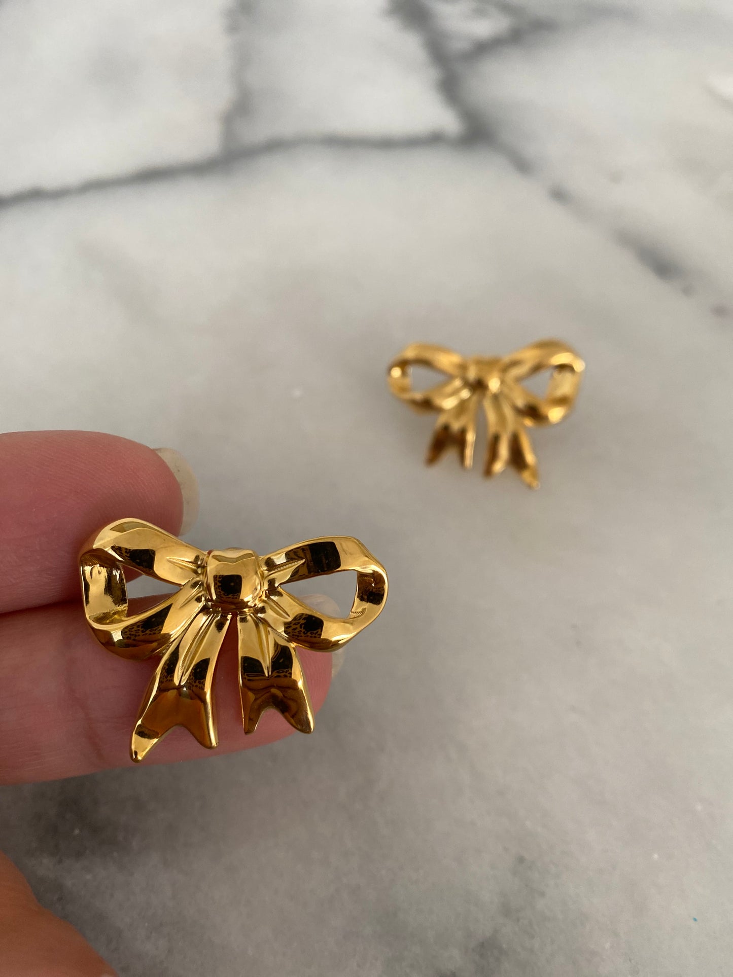 AROS BOW