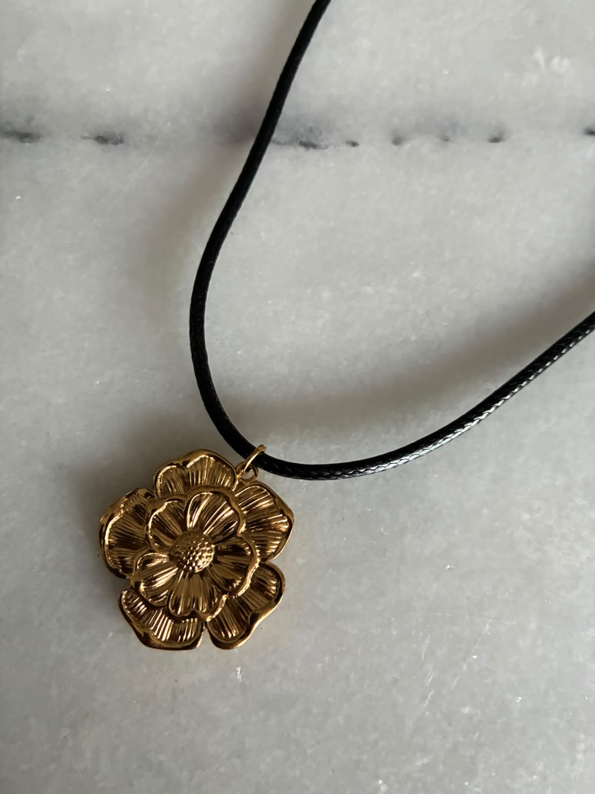 Choker ecocuero