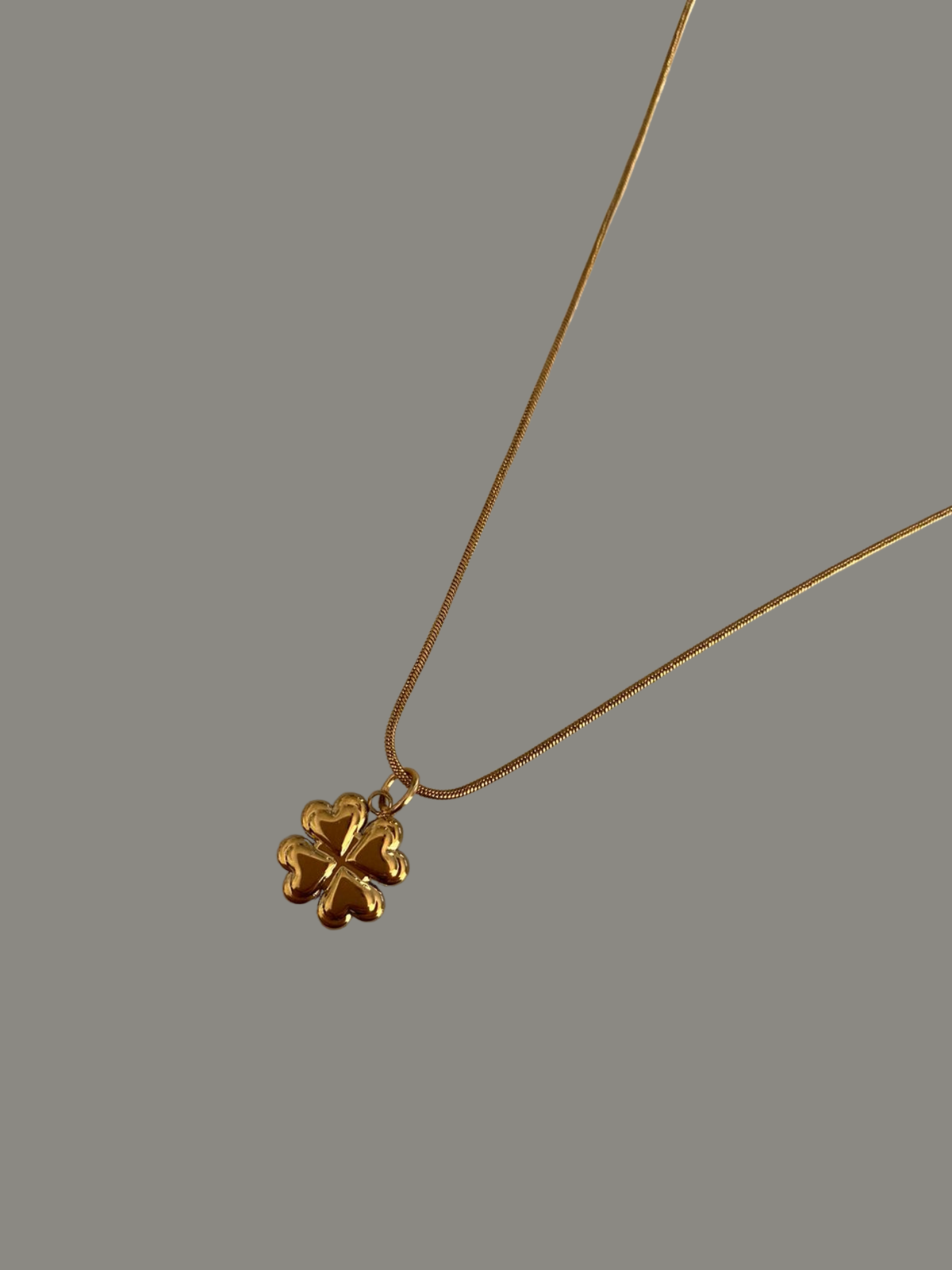 COLLAR LUCKY