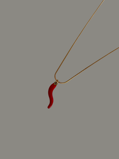 COLLAR SPICY CHILI RED