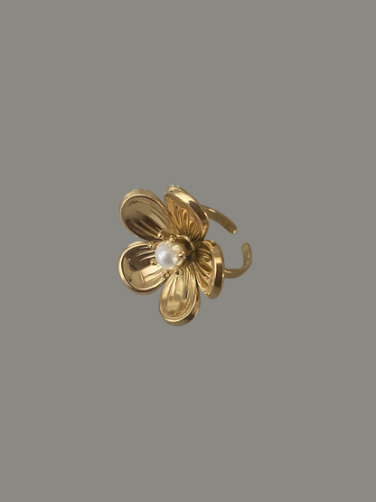 ANILLO GOLDEN PEARL FLOWER