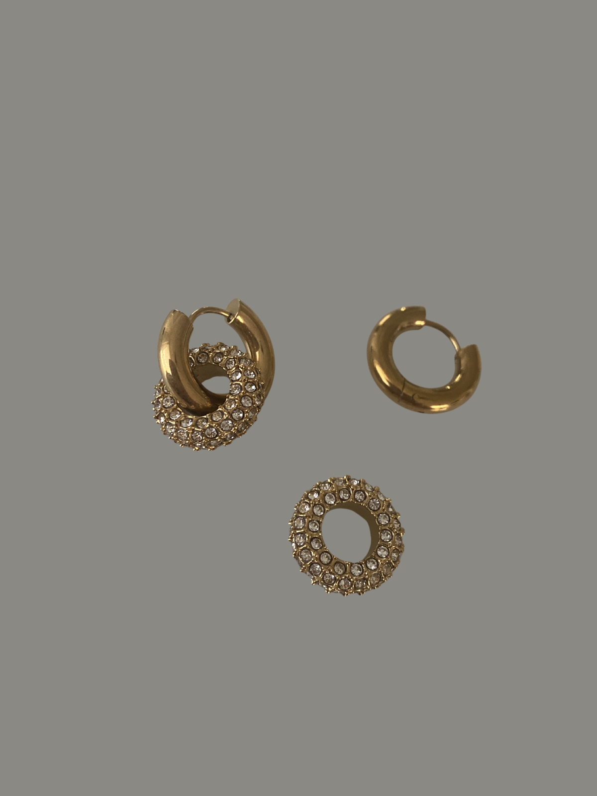 ARGOLLAS NORA