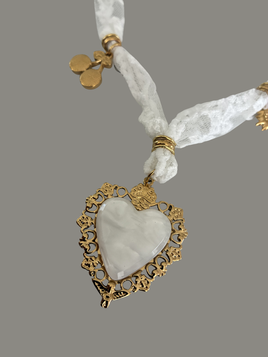 COLLAR ALMA DE ENCAJE