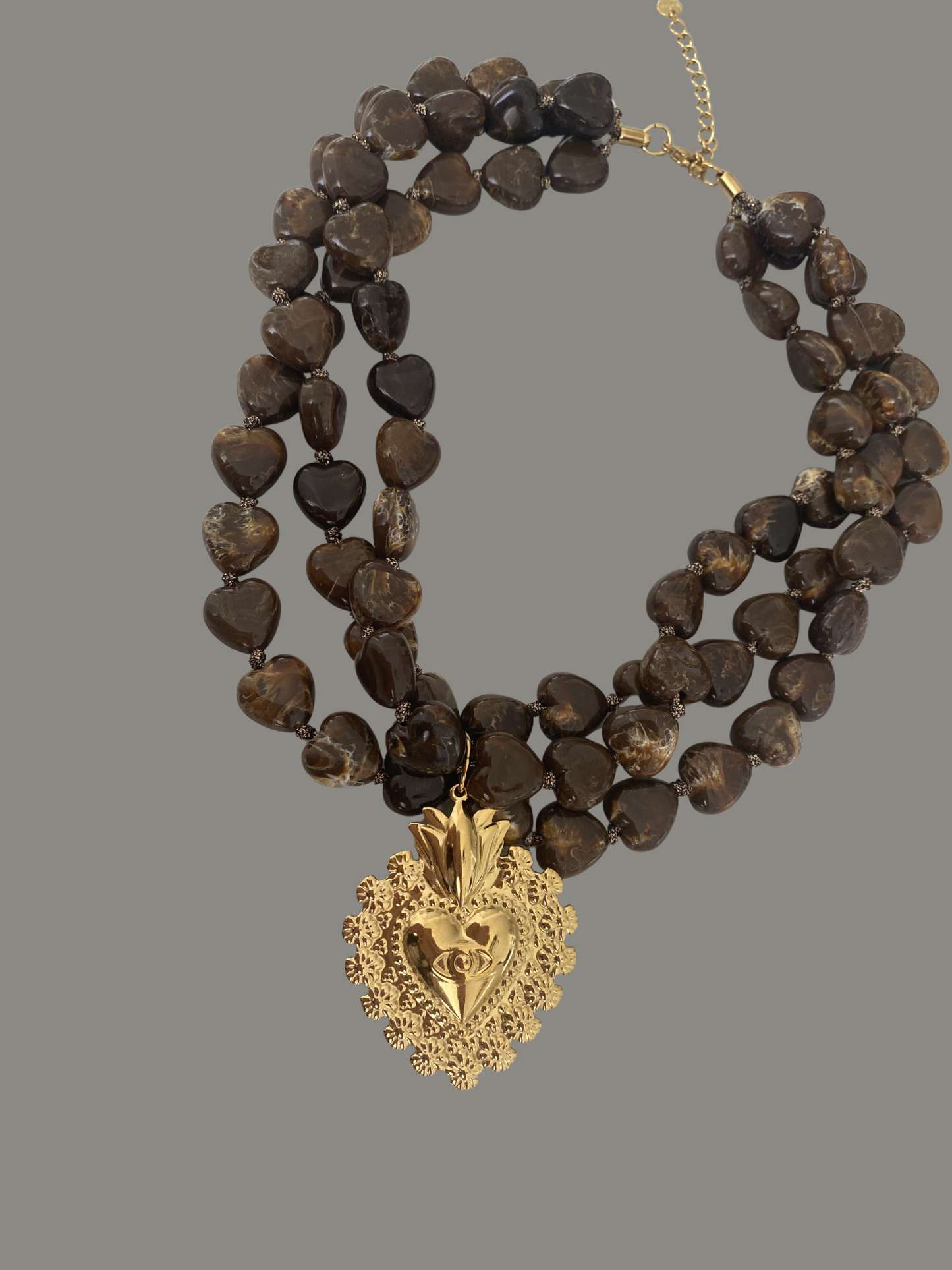 COLLAR DE PIEDRAS HEART QUEEN