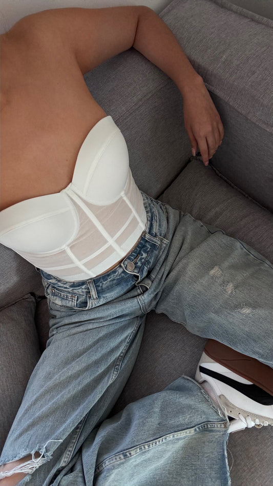 CORSÉ BLANCO CON HORMA