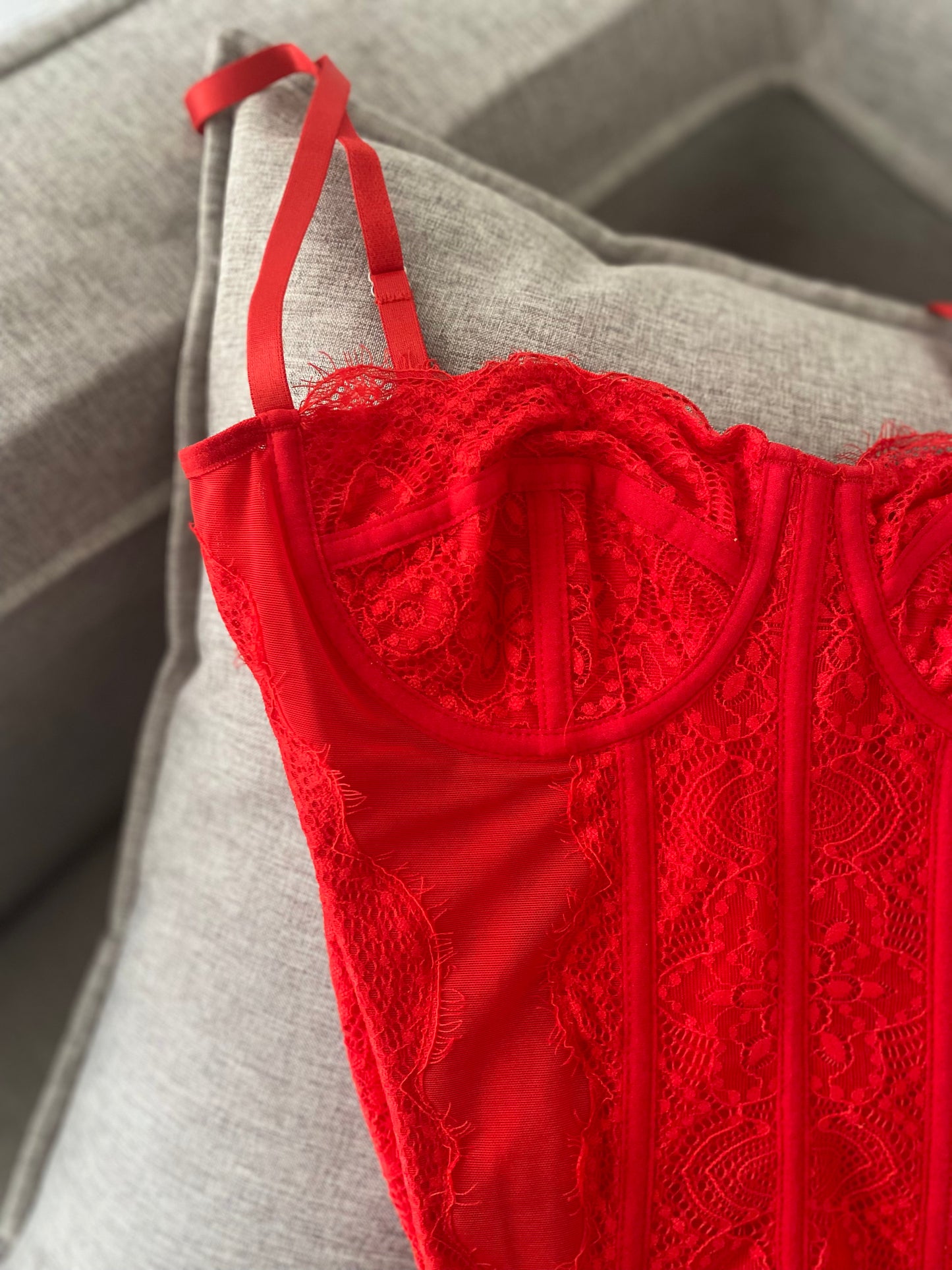 CORSÉ MILIPILI ROJO