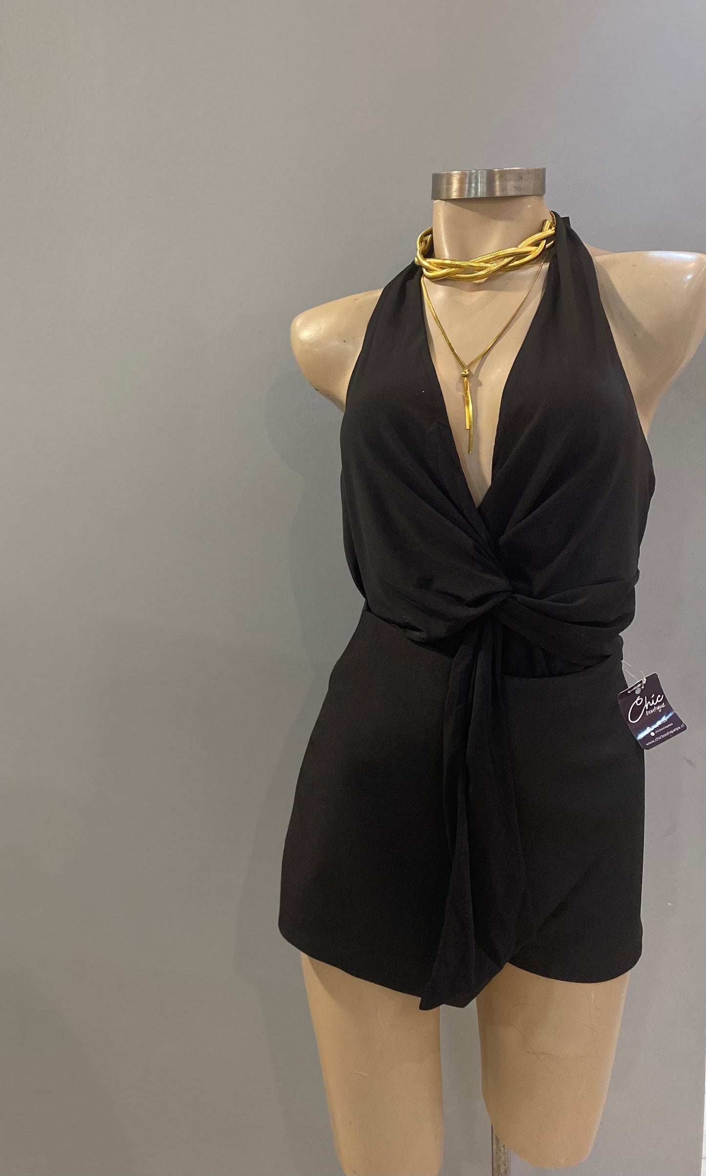 TOP ASIMÉTRICO NEGRO