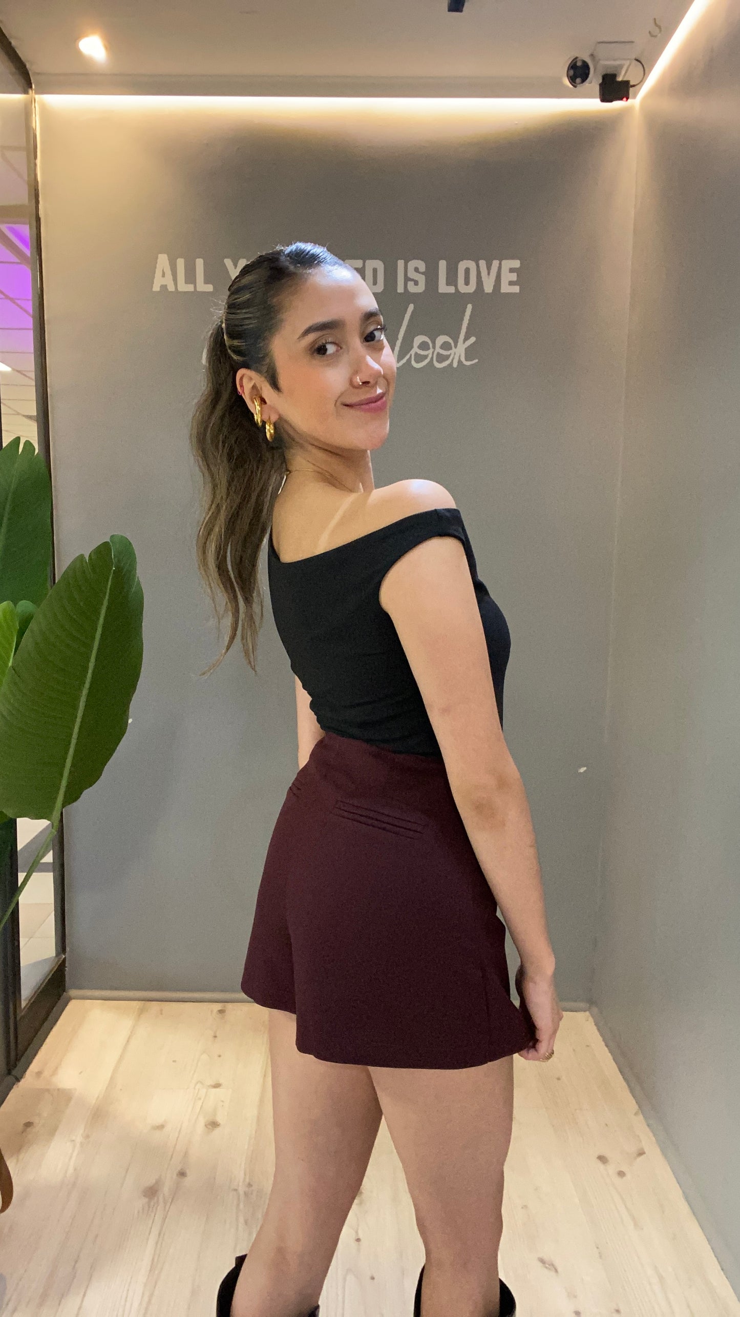 FALDASHORT SASTRERA BURGUNDY