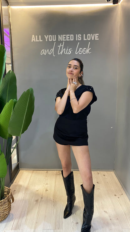 TOP CUELLO V TENDENCIA NEGRO