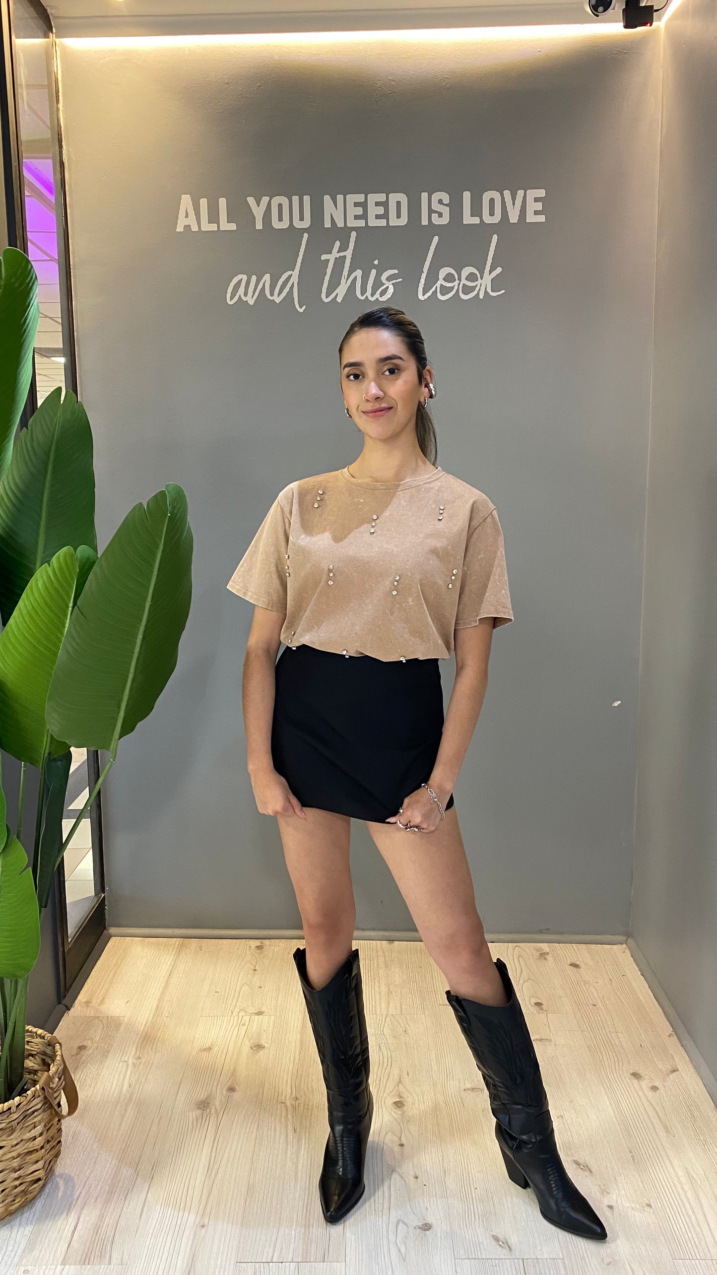 TOP CUELLO V TENDENCIA CAQUI