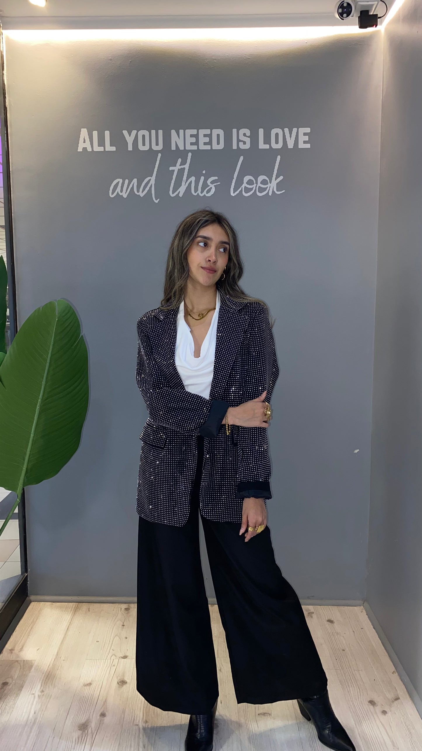BLAZER LENTEJUELAS NEGRA