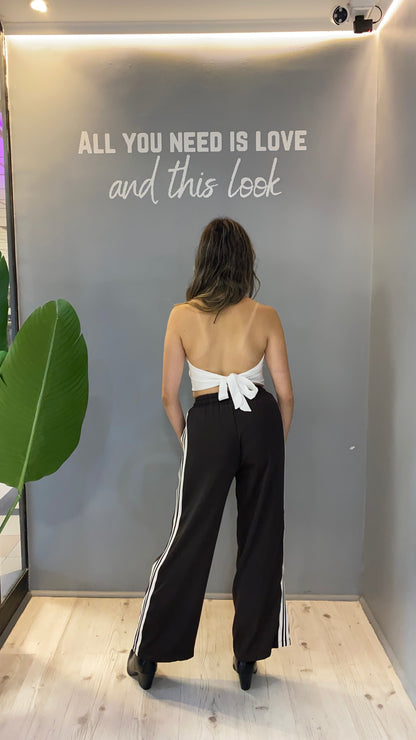 PANTALÓN CHOCOLATE CON LÍNEAS