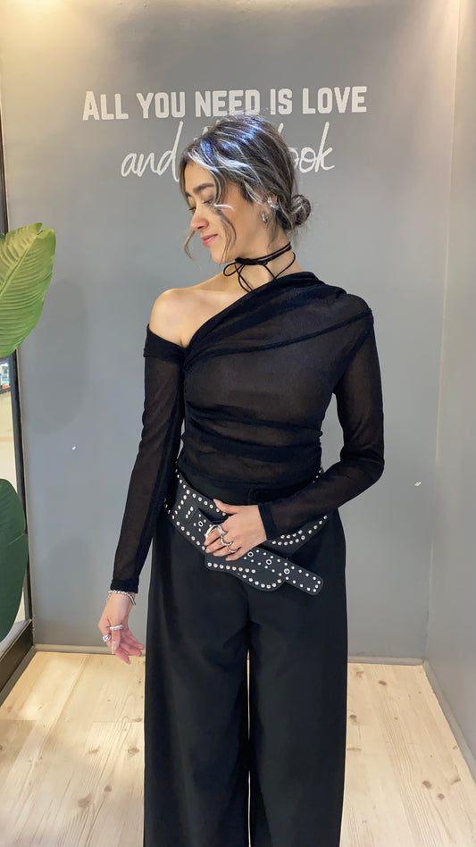 TOP MANGA LARGA NEGRO BRILLANTE