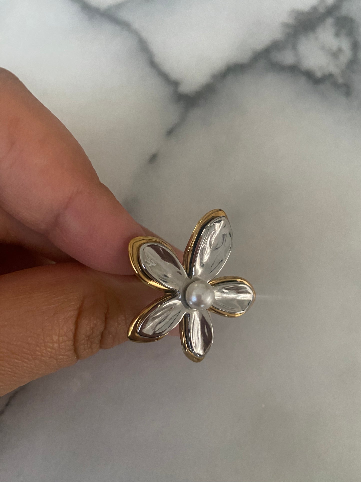 ANILLO SHINNY FLOWER