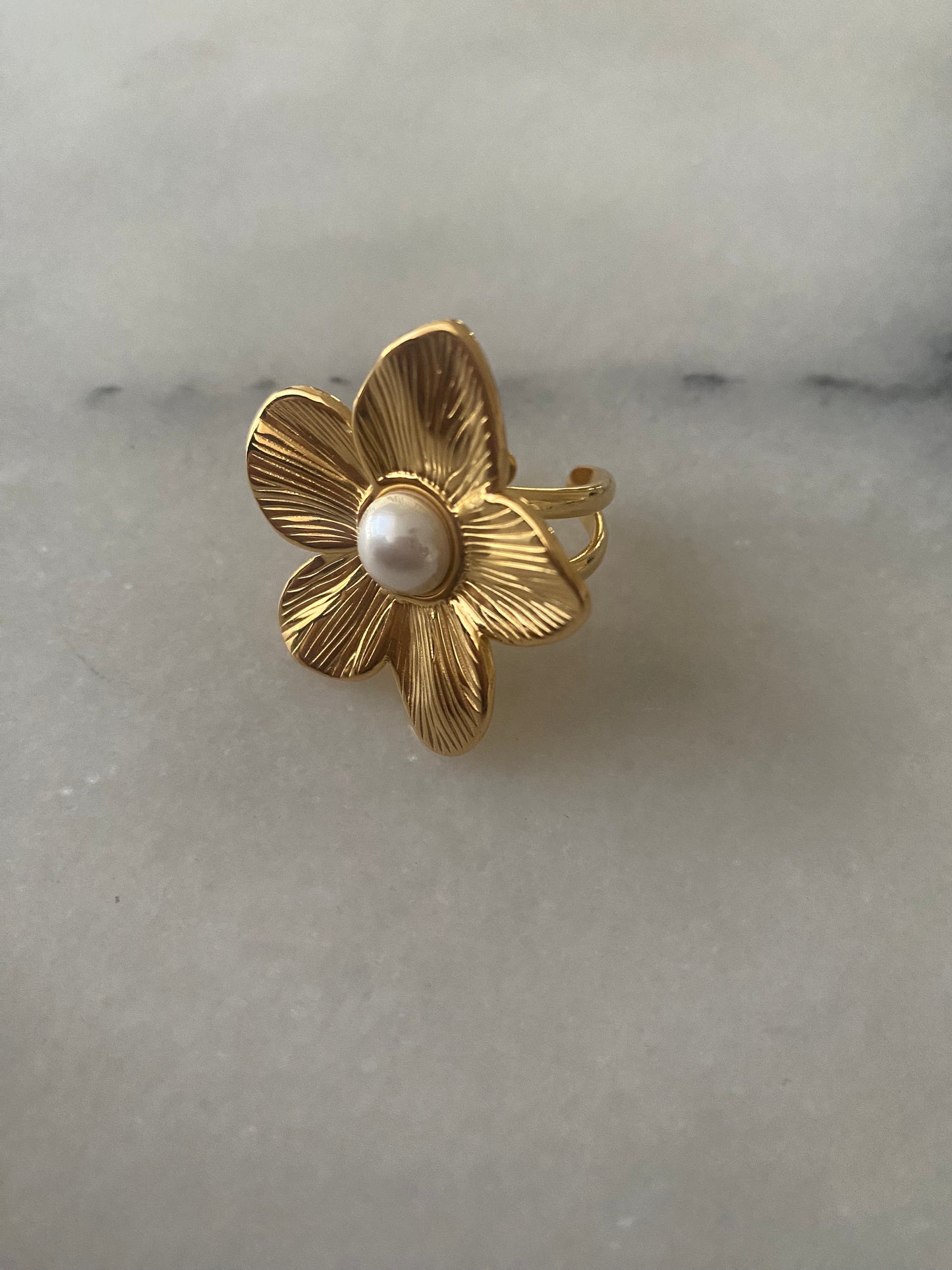 ANILLO GOLDEN PEARL NICE