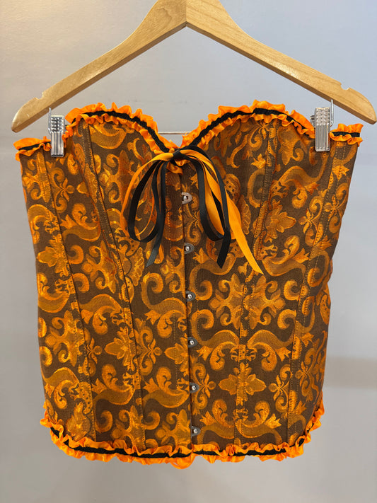 CORSÉ VICTORIANO NARANJO CON DETALLES NEGROS