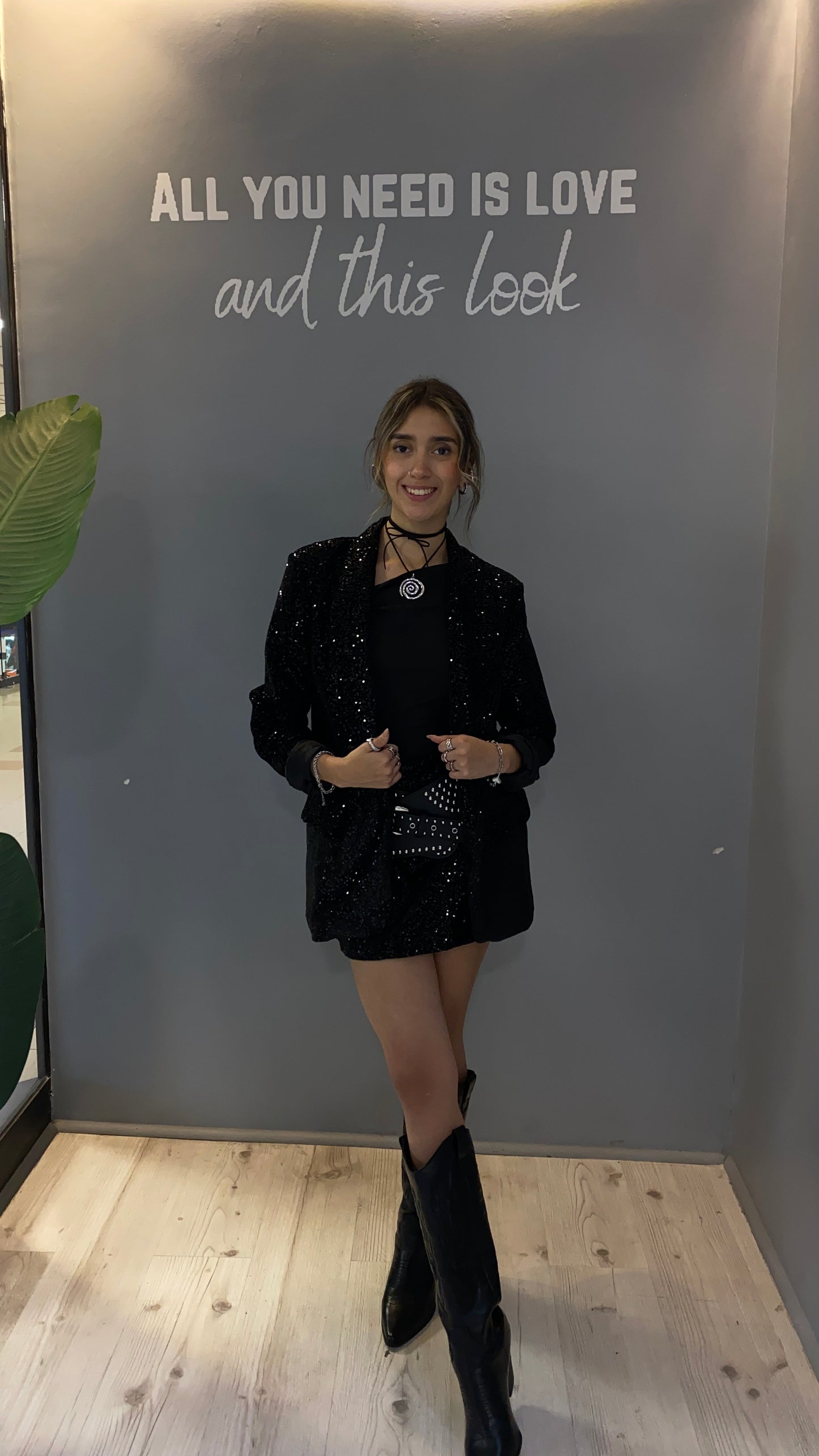 BLAZER NEGRO BRILLANTE