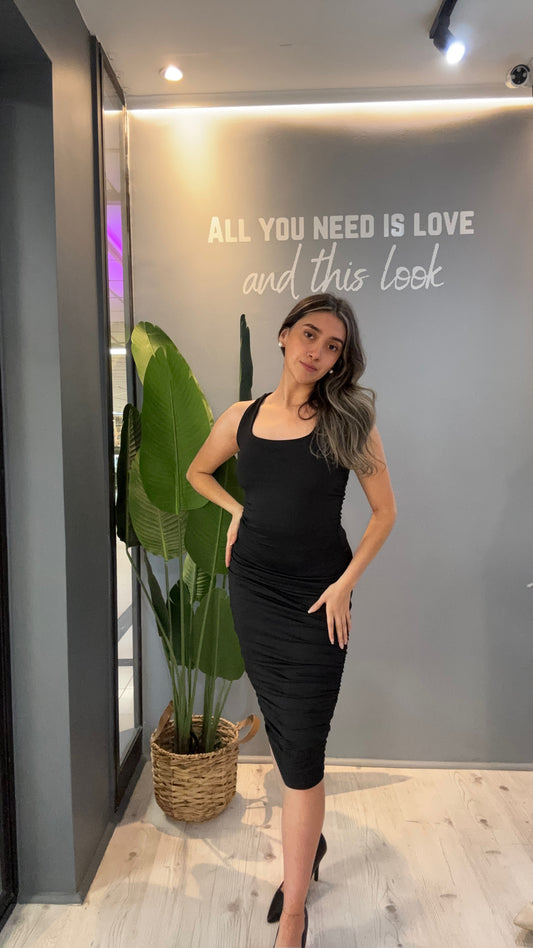 VESTIDO MIDI NEGRO