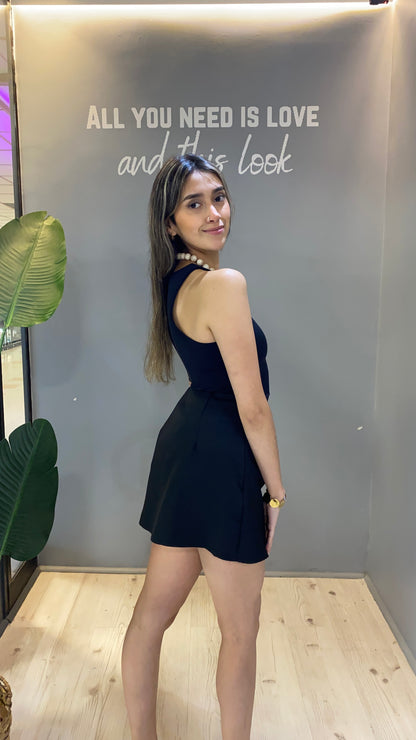 FALDA SASTRERA NEGRA CON FLOR