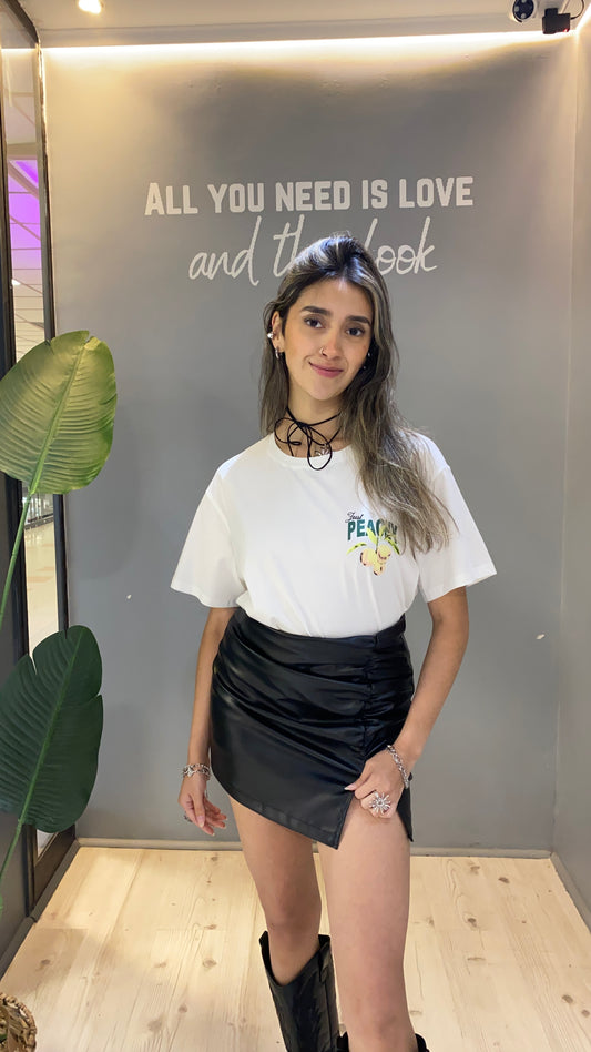 FALDA ECOCUERO NEGRA