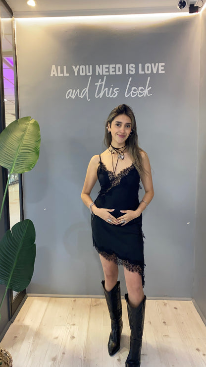 VESTIDO LENCERO NEGRO
