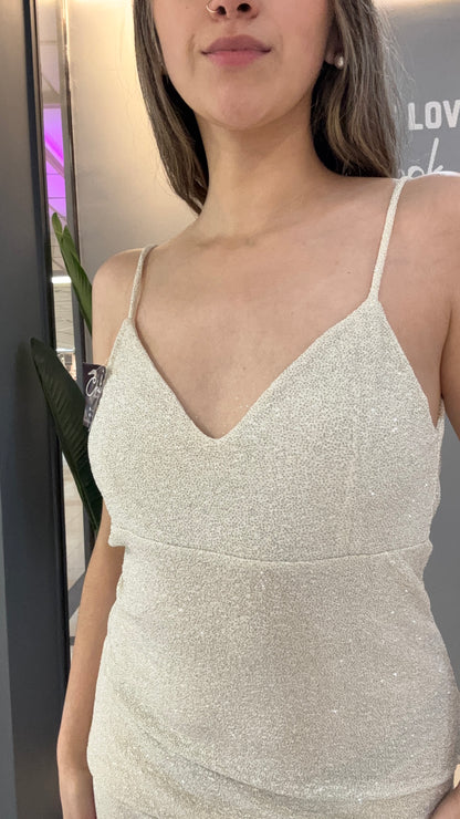 VESTIDO BRILLOS CON ESPALDA CAIDA