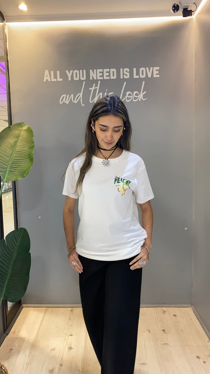 POLERA GRÁFICA PEACHY
