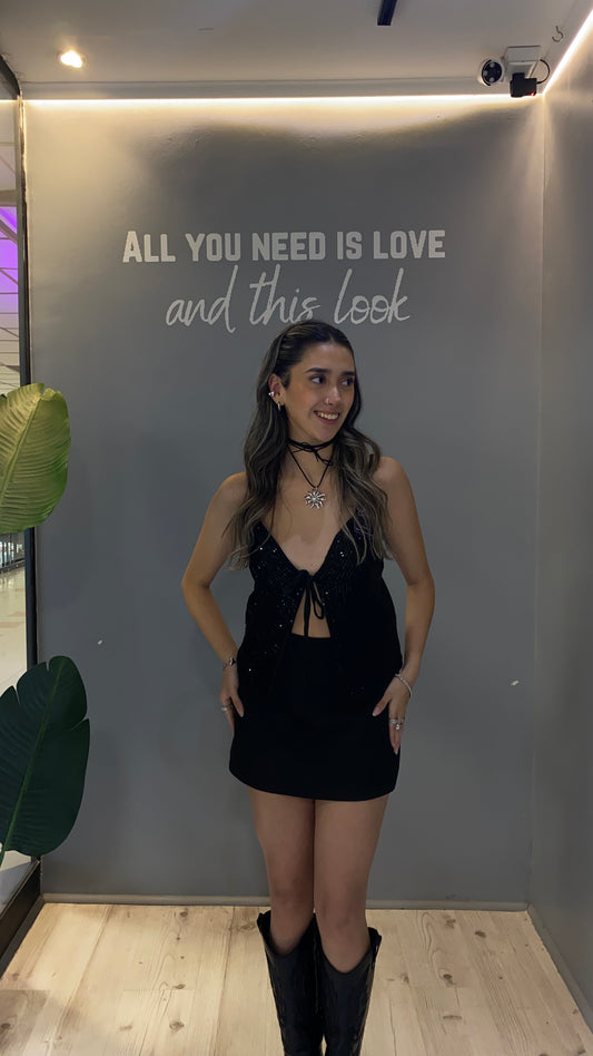 TOP LENTEJUELAS NEGRA