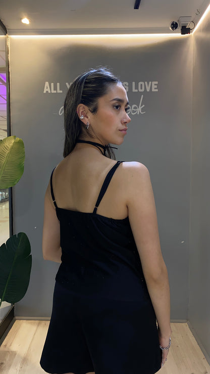 TOP LENTEJUELAS NEGRA