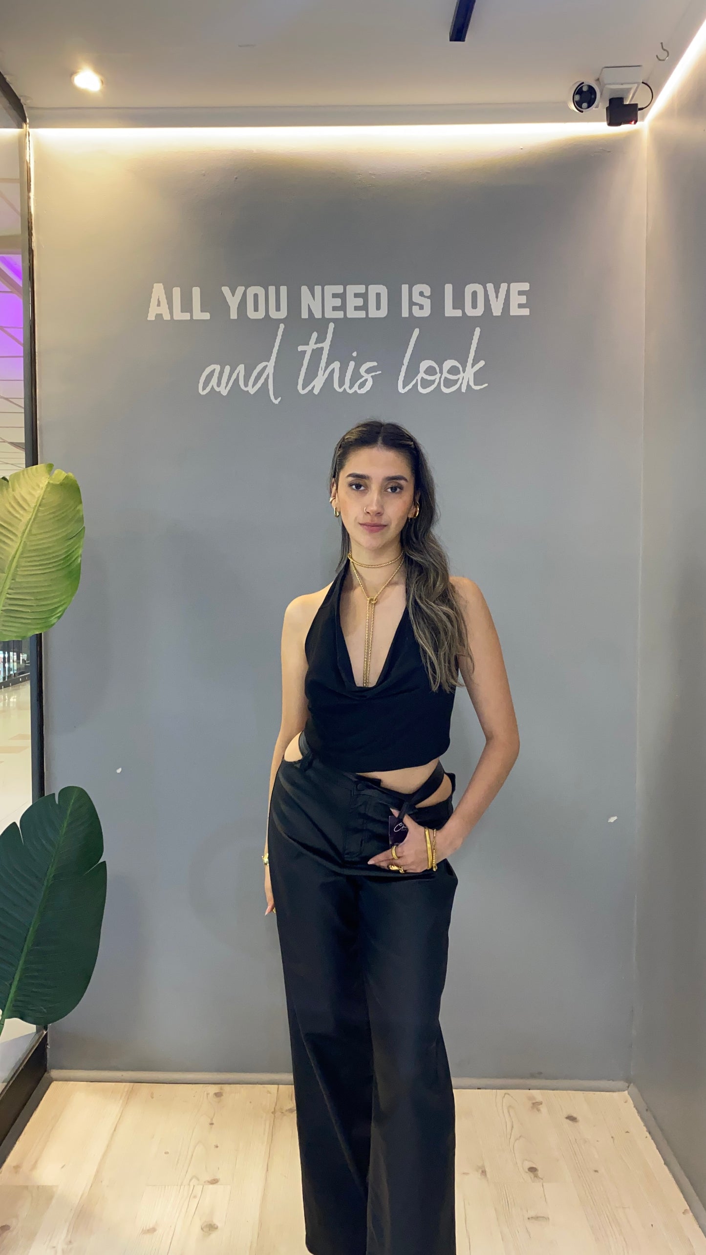 PANT ECOCUERO NEGRO