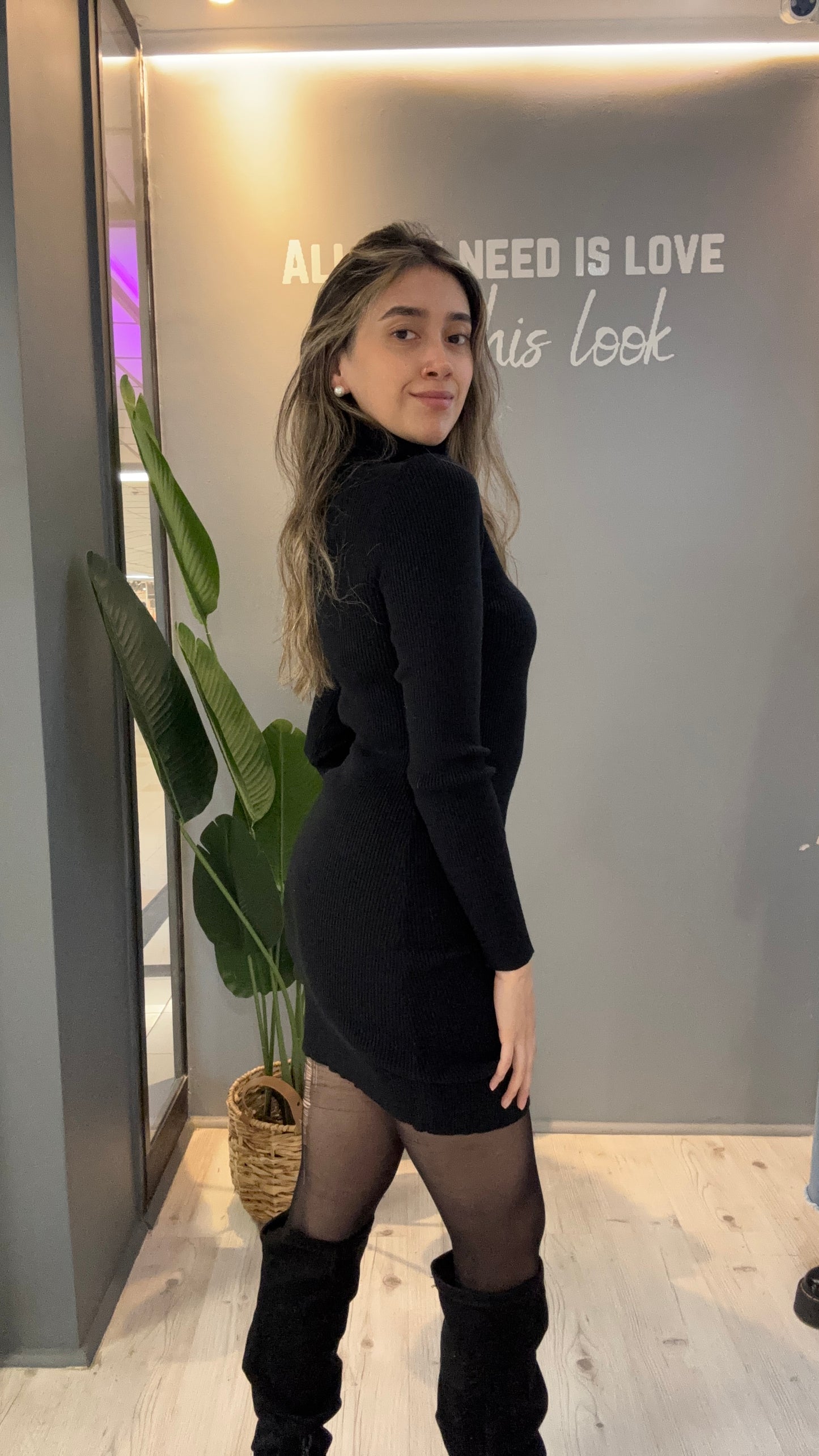 VESTIDO LANILLA NEGRO