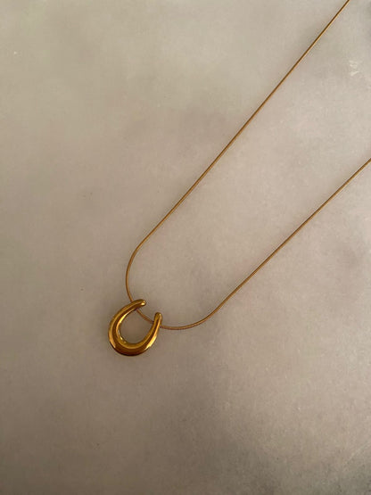 COLLAR HERRADURA
