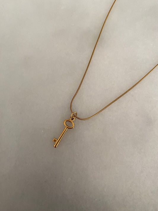 COLLAR LLAVE