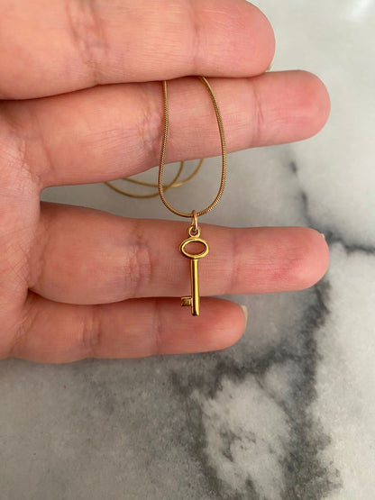 COLLAR LLAVE