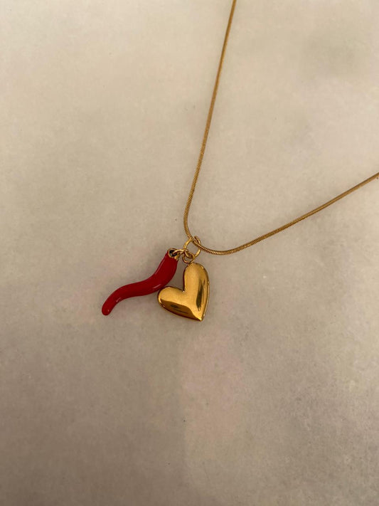 COLLAR SPICY CON CORAZÓN ll