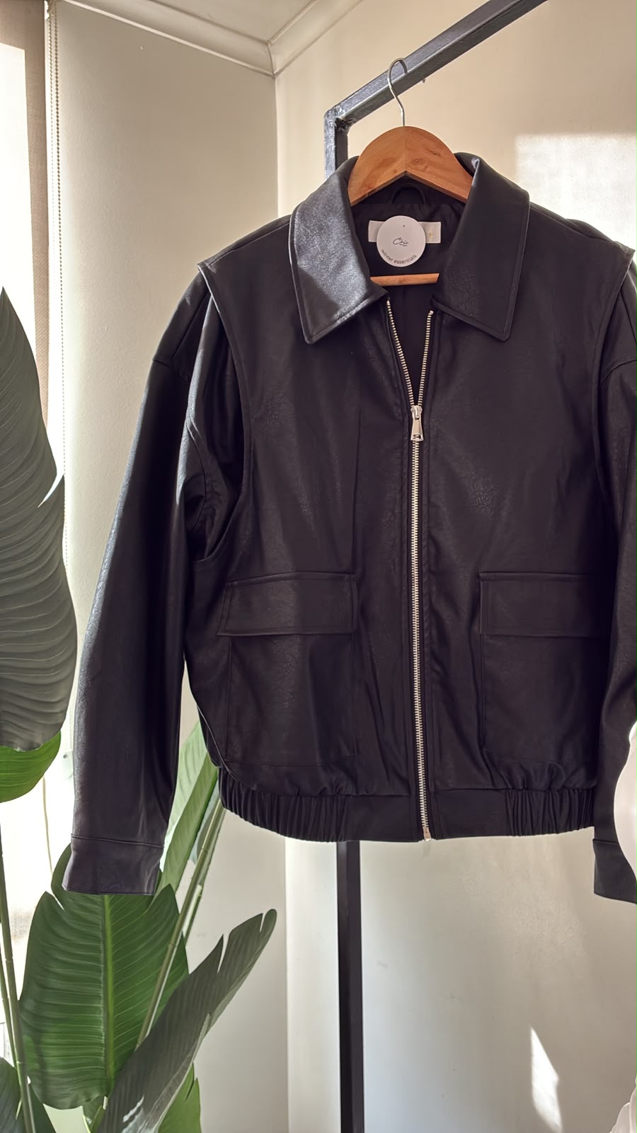 CHAQUETA ECOCUERO NEGRO