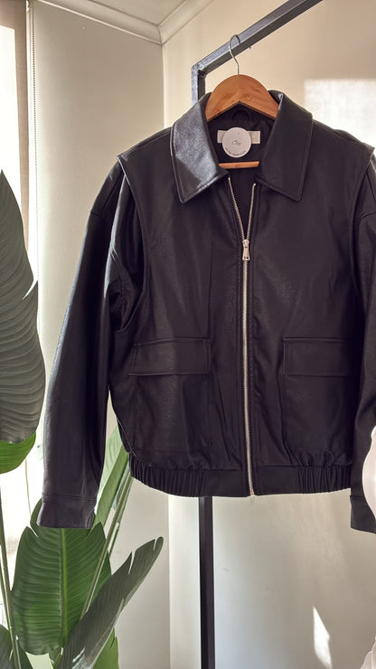 CHAQUETA ECOCUERO NEGRO